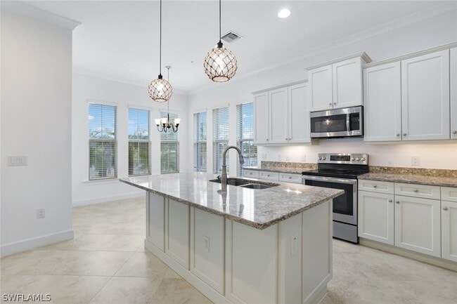 Building Photo - 6549 Dominica Dr