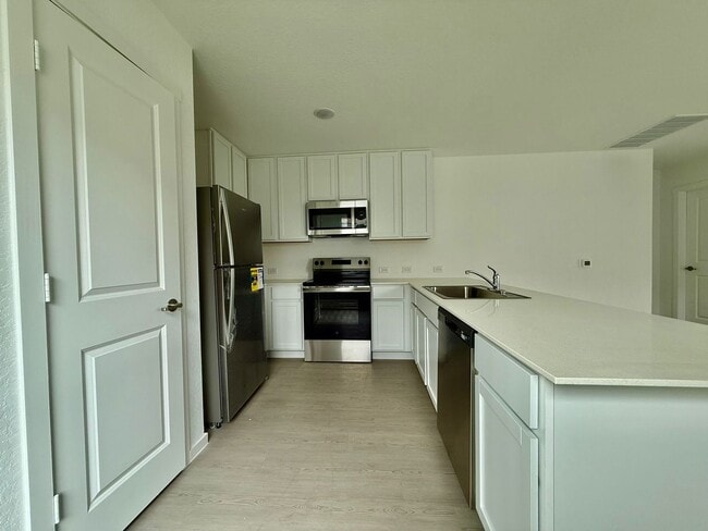 Building Photo - 13406 Furyk Dr