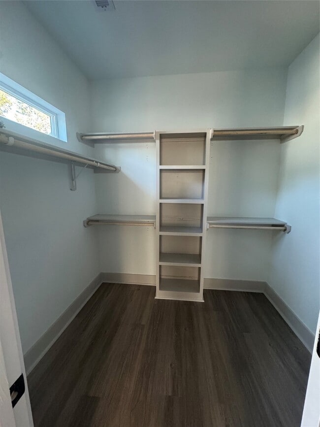 Building Photo - 5306 Kindred Garden Ln