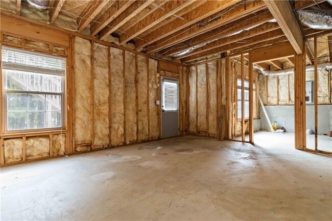 Building Photo - 6281 Vinings Vintage Dr SE