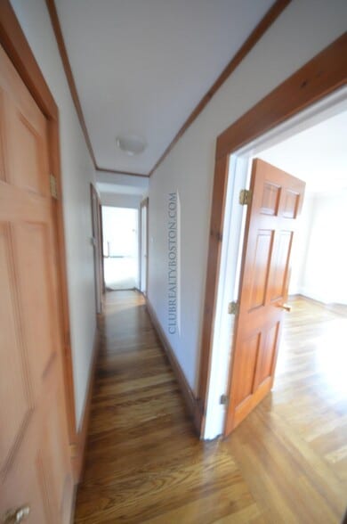 Building Photo - 23 Cushing St