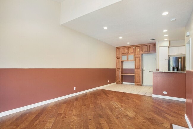 Building Photo - Portola Hills Bella Palermo - GORGEOUS 3 B...