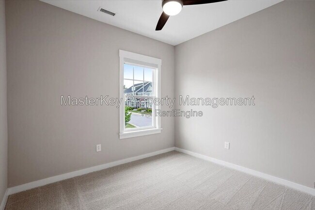 Building Photo - 461 Rally Point Pl