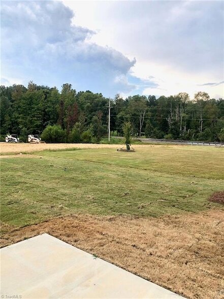 Building Photo - 6022 Wren Dr