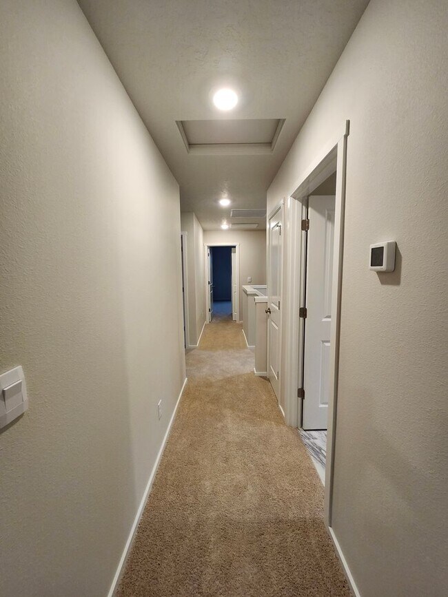 Building Photo - Move-in Special: $500 off! Brand New, Beau...