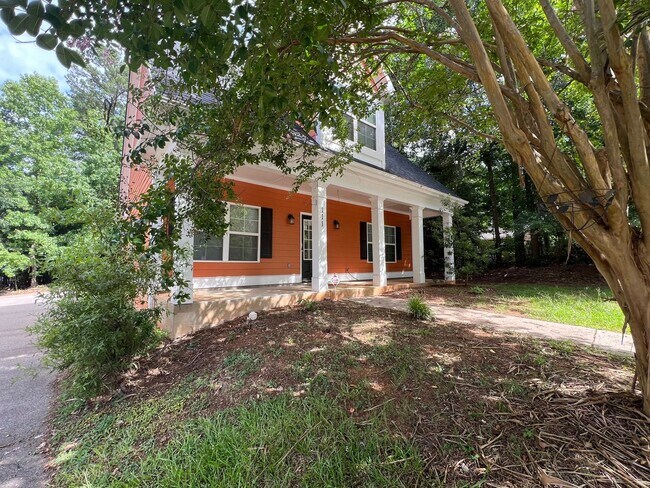Building Photo - One Bedroom for Rent (Tenant Placement) in 4BR Home – Ensuite Bath | $800