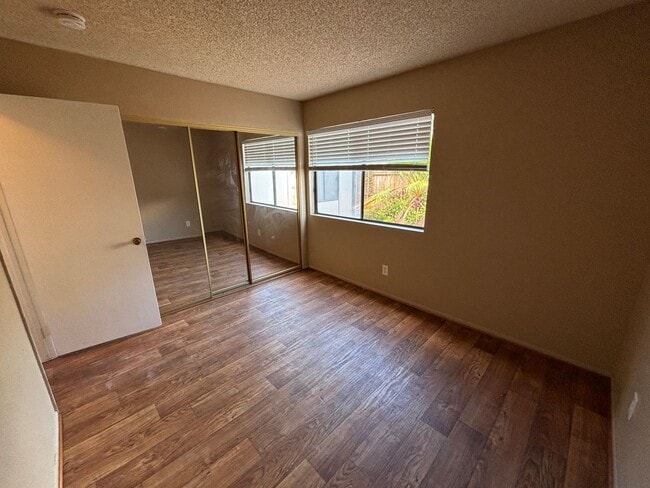 Building Photo - Spacious 4-Bedroom Home in Moreno Valley
