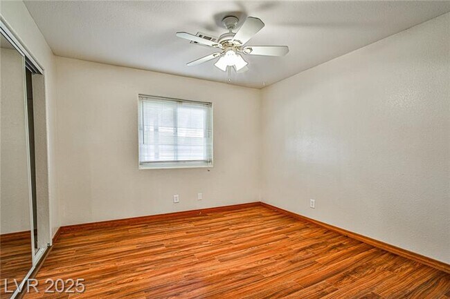 Building Photo - 6315 N Park St