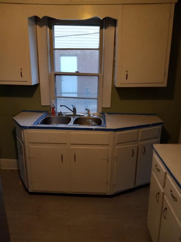 Building Photo - 811 Olympia St