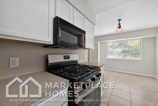Building Photo - 1707 Provident Ln
