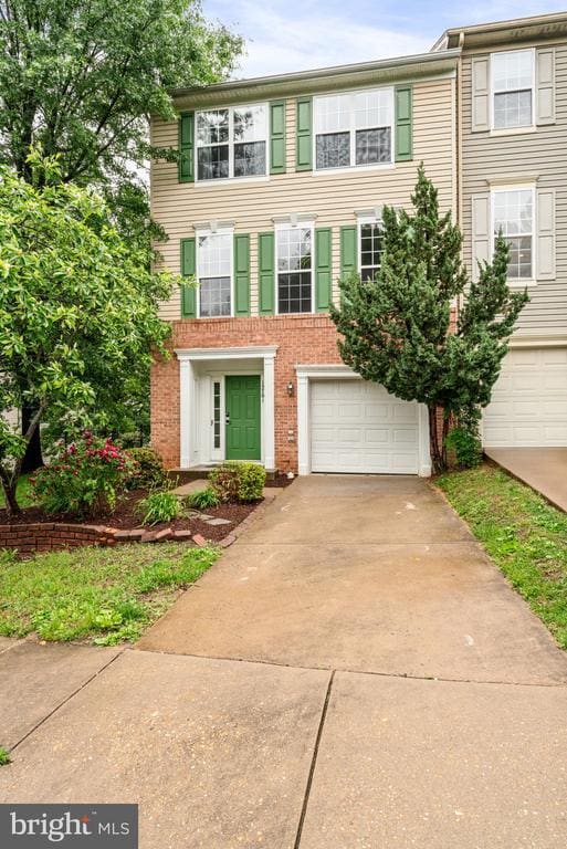Building Photo - 15701 Palermo Terrace