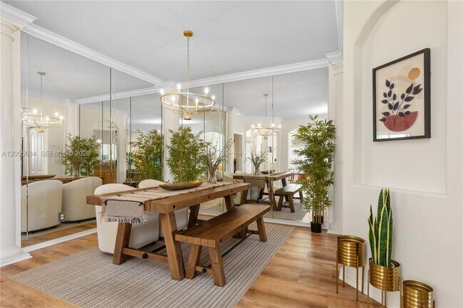 Building Photo - 1896 Crestview Way