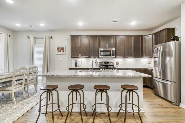 Building Photo - 15225 Still Water Mdw Lp