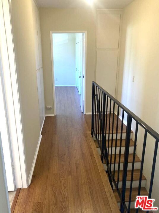 Building Photo - 3845 Westwood Blvd