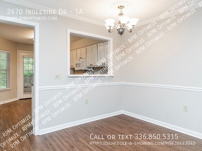 Building Photo - 2670 Ingleside Dr