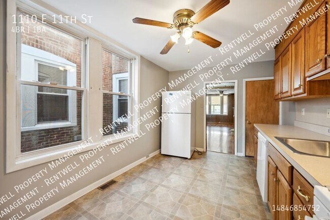 Building Photo - Available Now! 4 Bedroom Townhome in Eddys...
