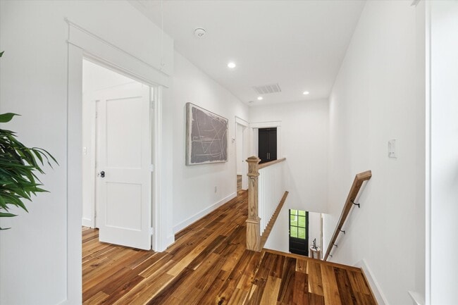 Building Photo - 1514 31st St