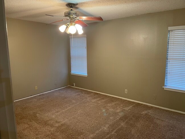 Building Photo - 4601 Meadow Creek Trail