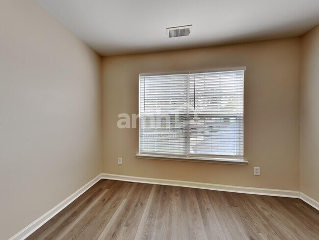 Building Photo - 3392 Fletton Way