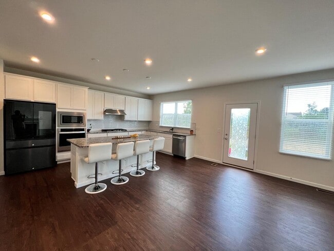 Building Photo - 3607 Ambrosia Dr