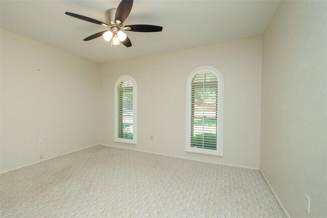 Building Photo - 624 Cimarron Trail