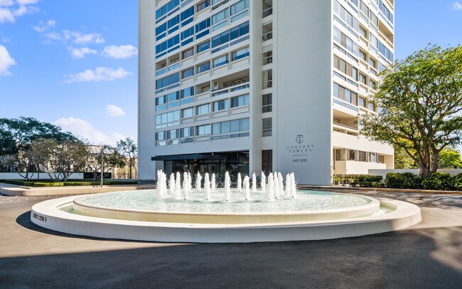 Building Photo - Luxury condo available now in Century Towers