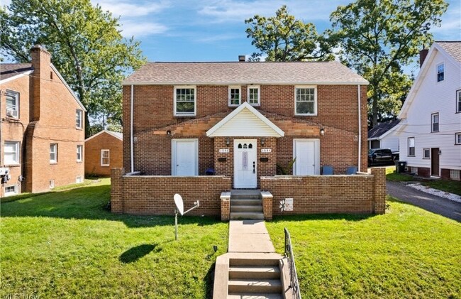 Primary Photo - 1544-1546 Logan Ave NW