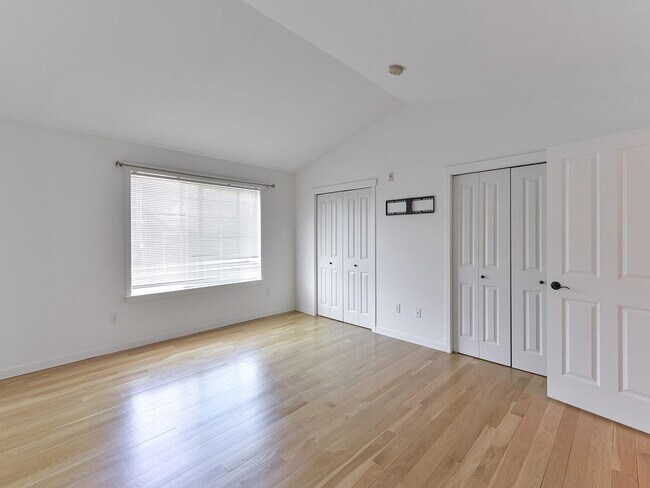 Building Photo - APPLICATION PENDING