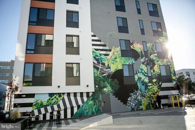 Building Photo - 1410 N 31st Street Unit 1B-1-401
