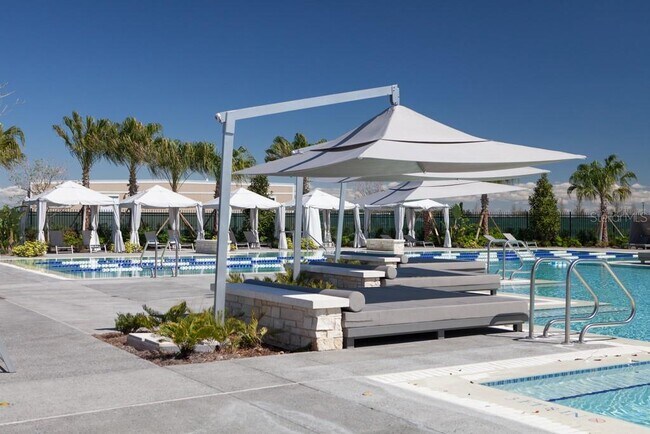 Building Photo - 13833 Behring Ave