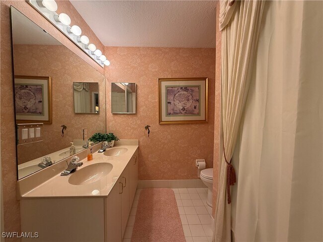 Building Photo - 6580 Huntington Lakes Cir