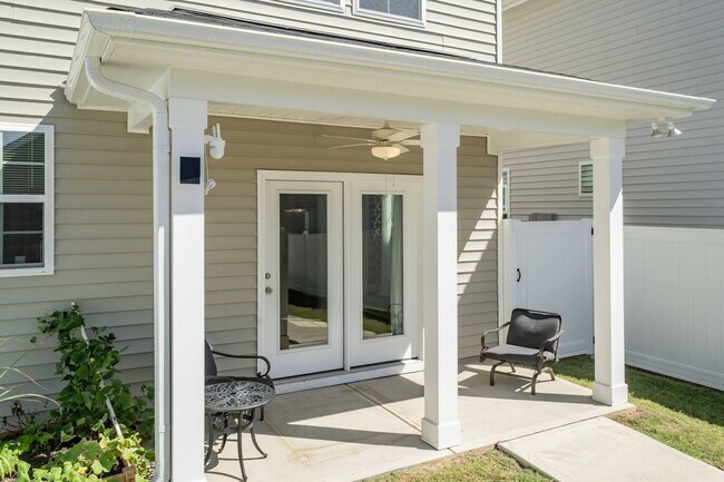 Building Photo - 253 Buckhorn Br Pk