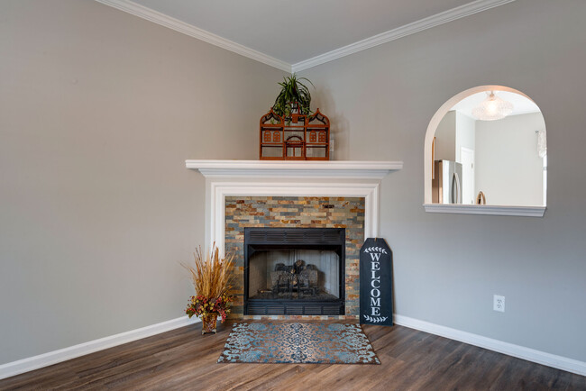 Newly re-faced Gas Fireplace with Gas Logs! - 1101 Downs Blvd