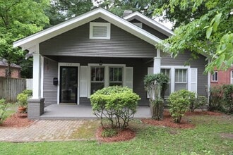 Building Photo - CENTRAL GARDENS BUNGALOW