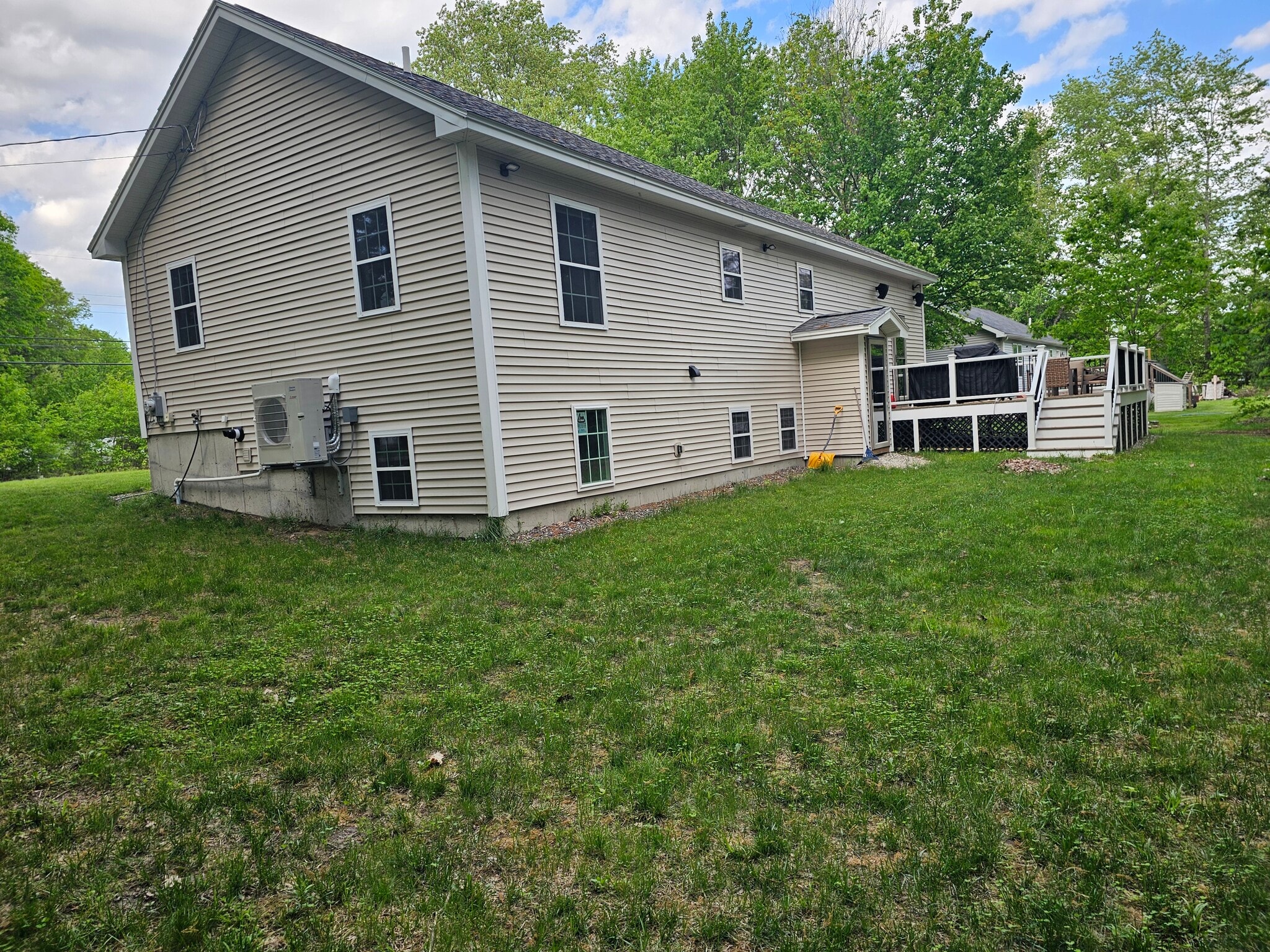 Building Photo - 435 High St