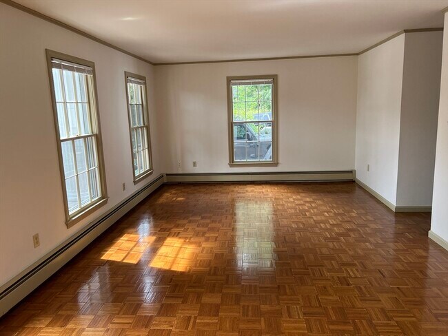 Building Photo - 24 Morse Ct