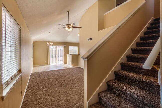 Building Photo - 3445 Tierra Ruby Dr