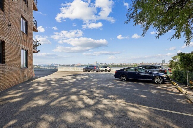 Building Photo - 8800 JFK Blvd E