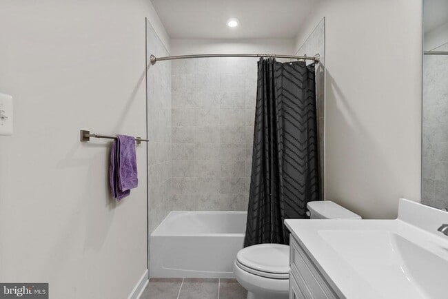 Building Photo - 12105 Empire Ln