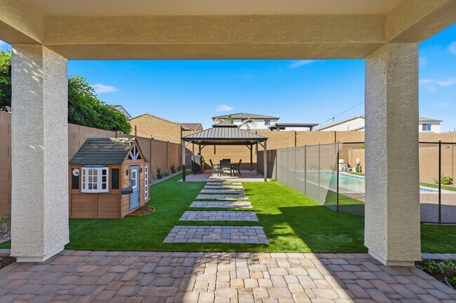 Building Photo - 20234 W Turney Ave