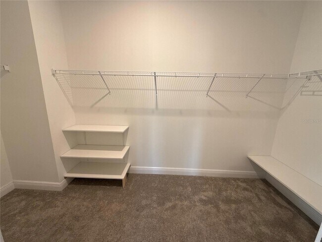 Building Photo - 3810 SE 4th Terrace