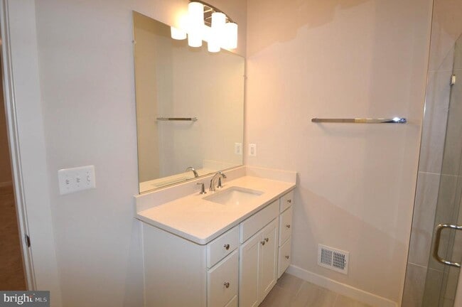 Building Photo - 13651 Innovation Station Lp