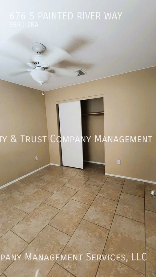 Building Photo - 676 S Painted River Way