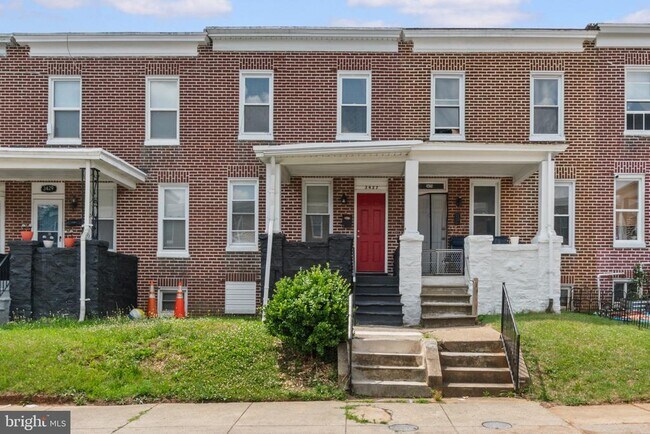 Building Photo - 3427 Ravenwood Ave