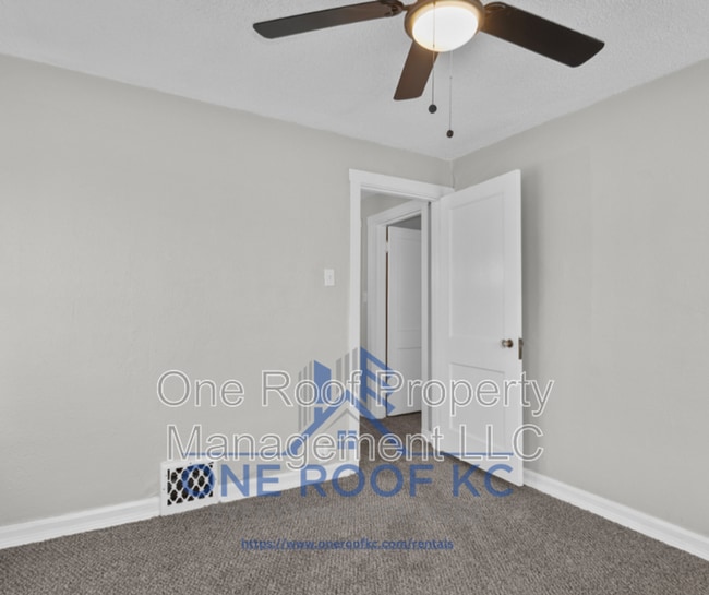Building Photo - 416 N Elmwood Ave
