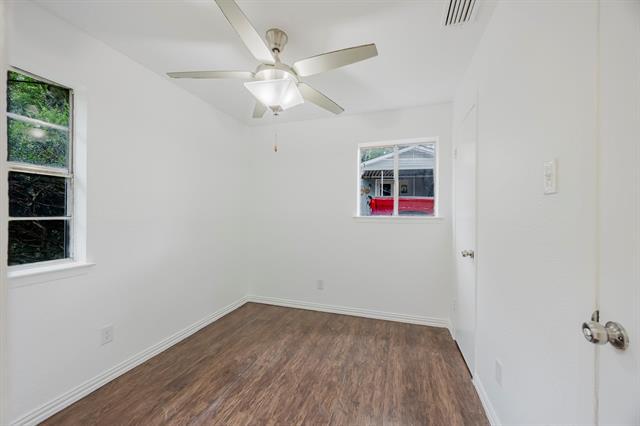 Building Photo - 1206 Curtis Dr