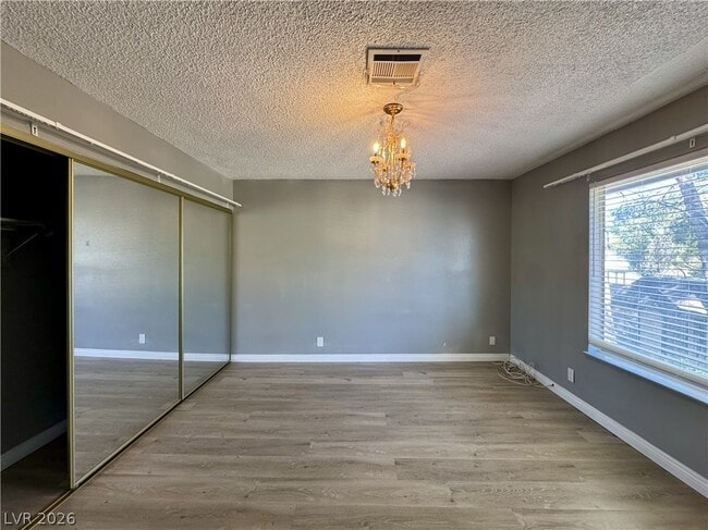 Building Photo - 6224 Meadow Haven Ln