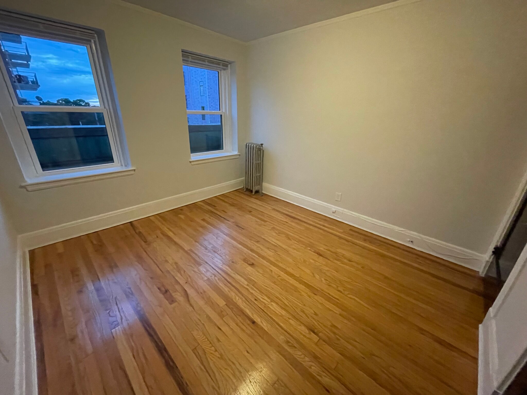 Building Photo - 36 Madison St