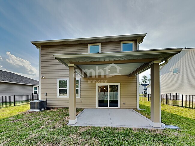 Building Photo - 12319 Paperbark Pl