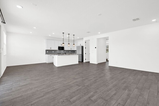 Building Photo - Newly Built 4-bed / 2.5 Bath Home in Quiet...